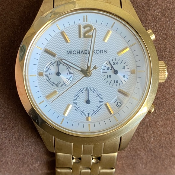 Michael Kors - Gold Watch - Picture 3 of 3